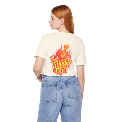 Bajo fuego, Camiseta de manga corta de punto unisex