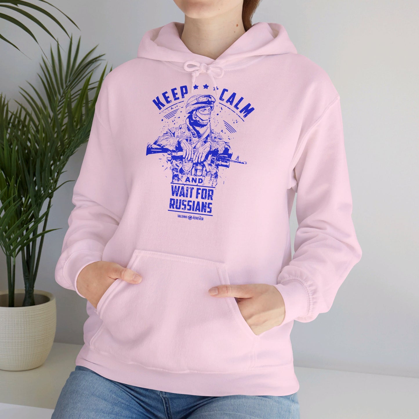 Espera a los rusos, Sudadera unisex con capucha Heavy Blend™